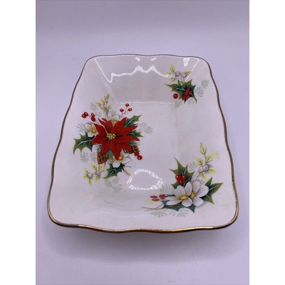 Royal Albert Poinsettia Sweet Meat Nut Dish Bone China England - Picture 2 of 7